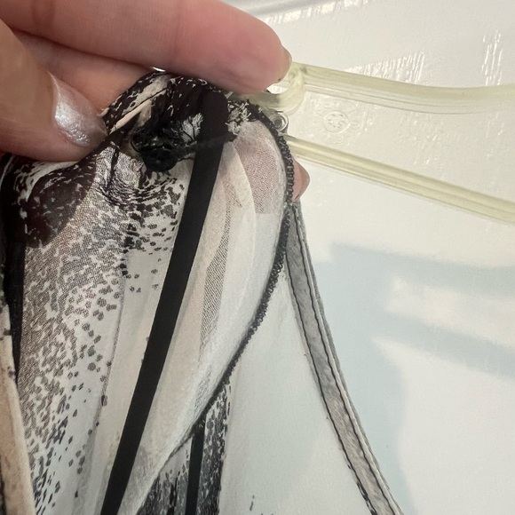 Diane Von Furstenberg Asymmetrical Silk Top- Sheer with inside cami- Size 2 - Picture 5 of 5